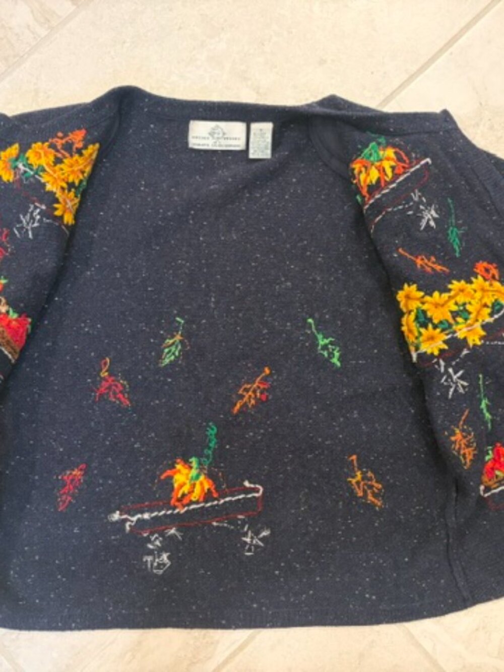 Vintage Design Options Phillip & Jane Gordon Fall Harvest Cardigan Sm Embroidery - Picture 7 of 12